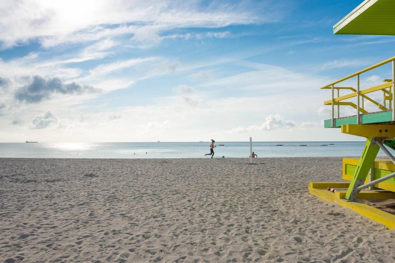 Parisian Hotel Miami Beach Exterior foto